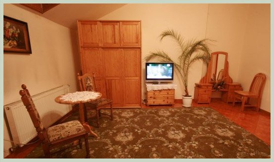 Hotel Sanok pokoje noclegi restauracja SPA Wellness wypoczynek w Polsce